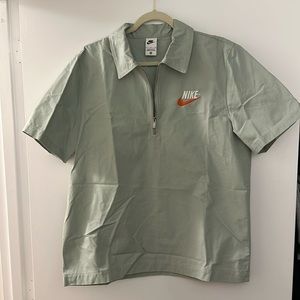 Nike Sportswear Quarter Zip Polo Shirt, size L